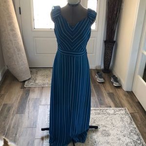 Long light weight short sleeve dress